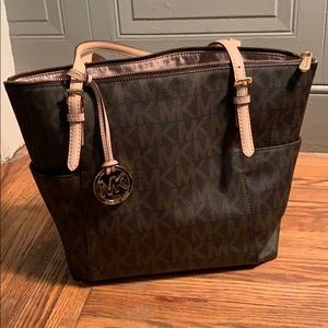 Michael kors tote bag